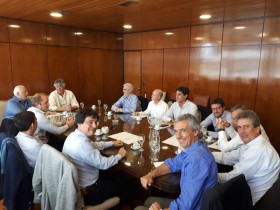Avanza el acuerdo para desregular un monopolio presente en el principal complejo agroexportador argentino