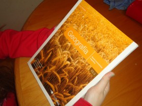 Un manual publicado por el grupo ClarÃ­n asegura que la soja â€œtiene consecuencias letales para el ecosistema agrÃ­colaâ€